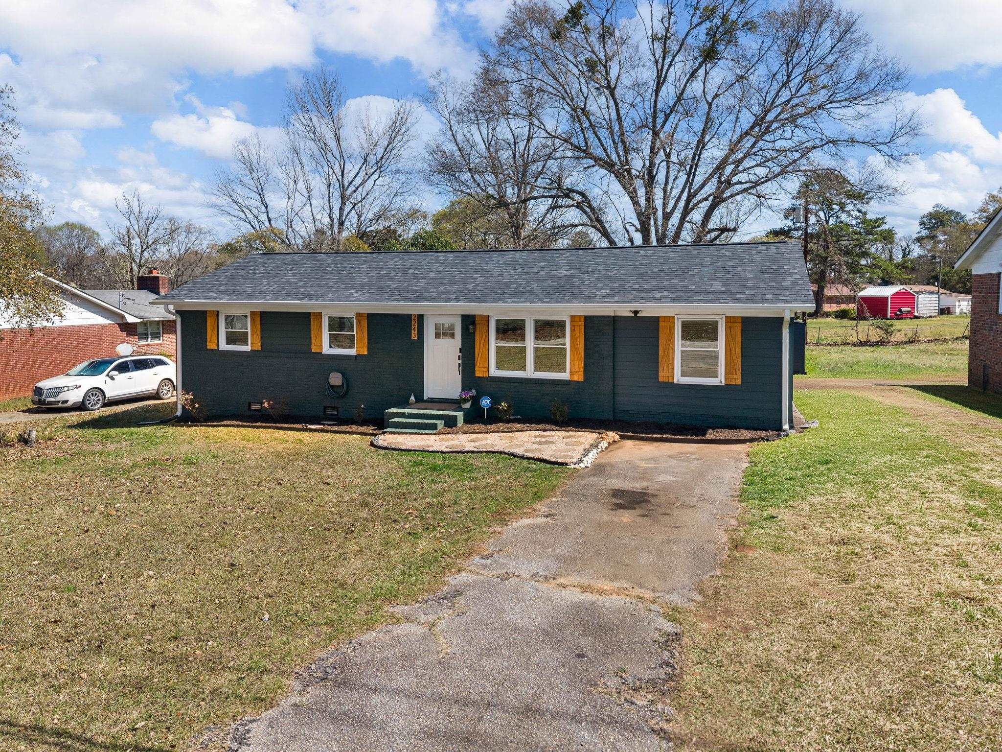 2243 Cannons Campground Road Spartanburg, SC 29307 - Photo 4 of 46