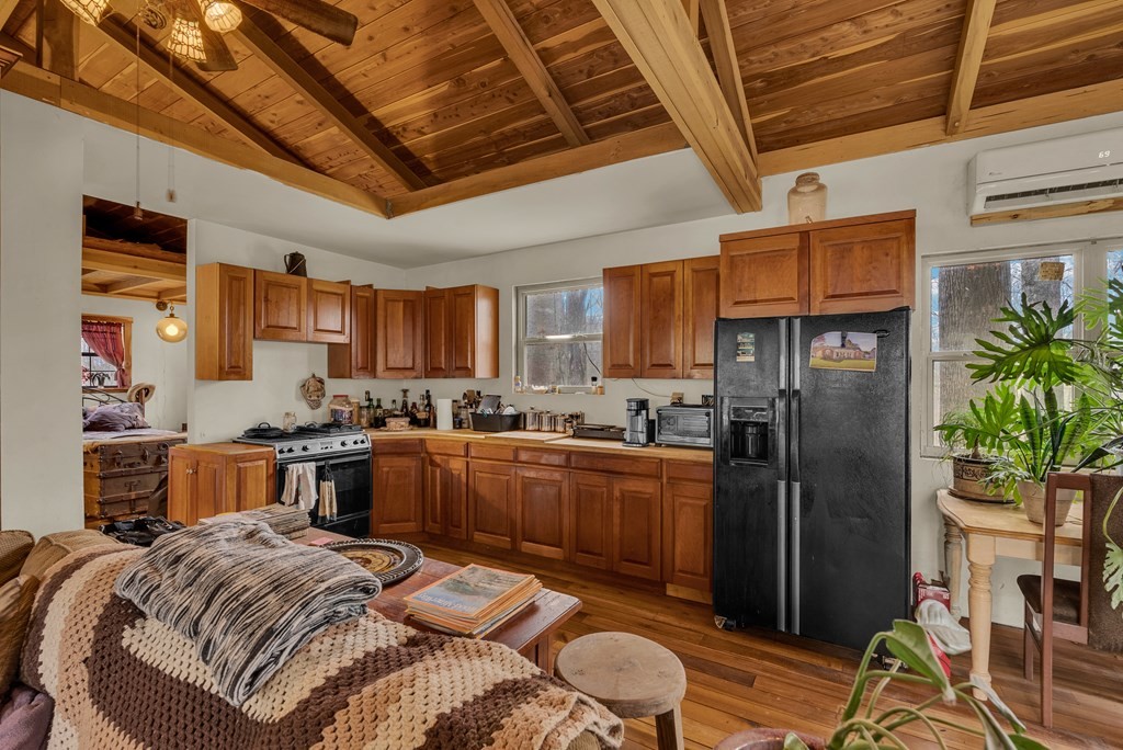6219 Jones Harris Road Silver Point, TN 38582 - Photo 7 of 20