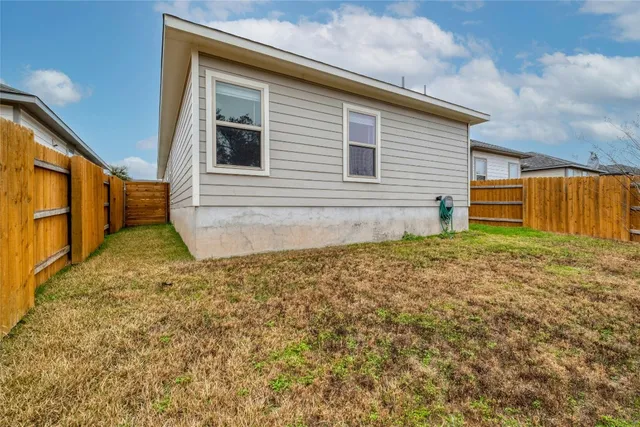 $1,995 | 205 Prosecco Path, Leander, TX 78641