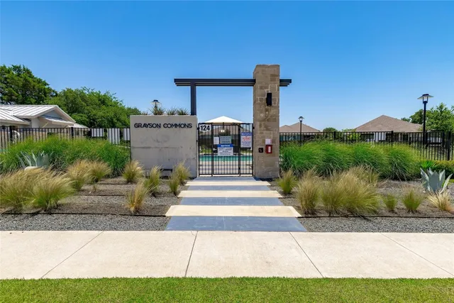 $1,995 | 205 Prosecco Path, Leander, TX 78641