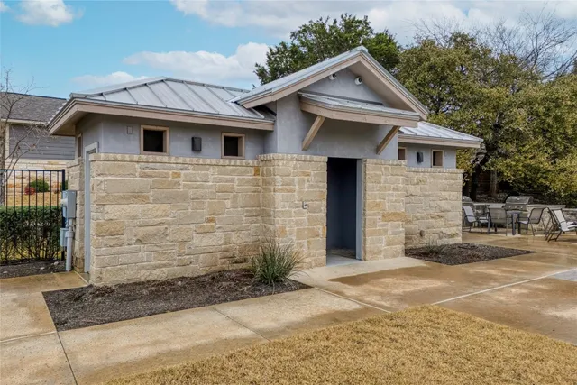 $1,995 | 205 Prosecco Path, Leander, TX 78641