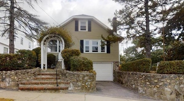 11 Lund Road Medford, MA 02155 - Photo 3 of 25