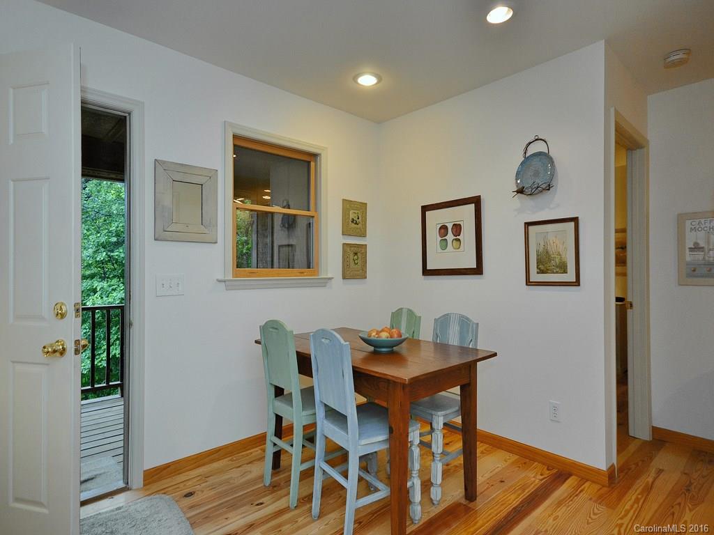 144 Sienna Road Saluda, NC 28773 - Photo 4 of 17 Gallery Image 4