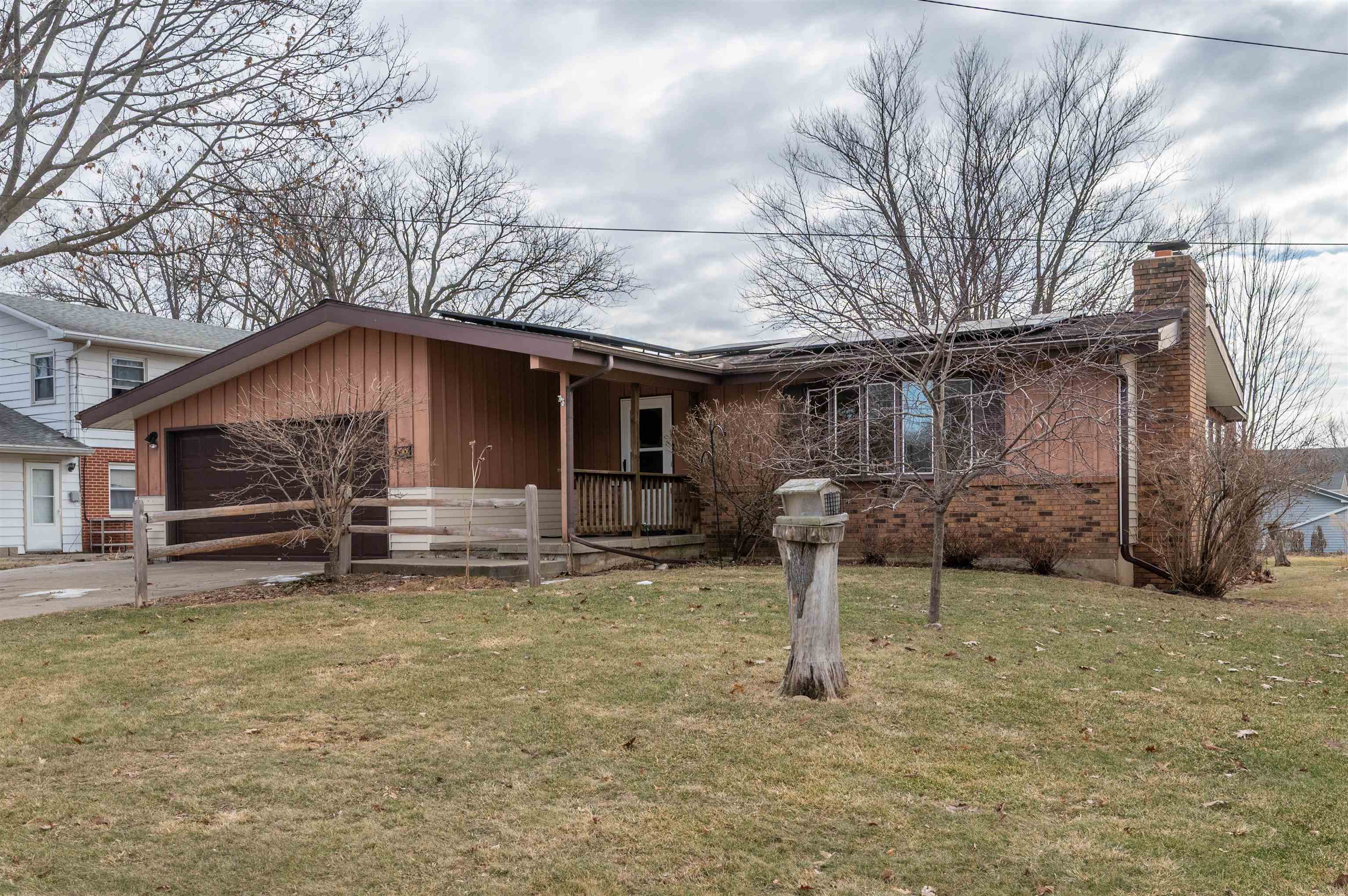 503 West Center Street Mount Morris, IL 61054 - Photo 1 of 44