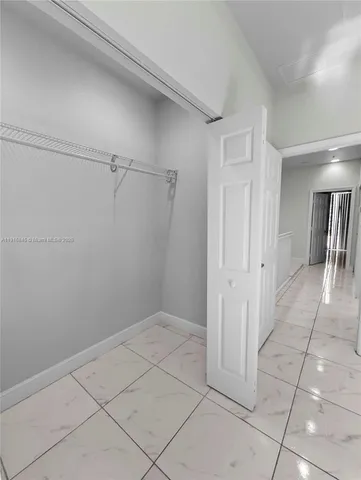 $2,599 | 850 Southwest 14th Avenue, Unit 4, Miami, FL 33135