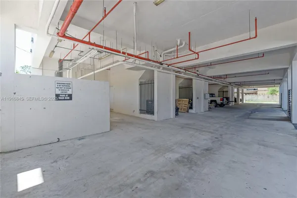 $2,599 | 850 Southwest 14th Avenue, Unit 4, Miami, FL 33135