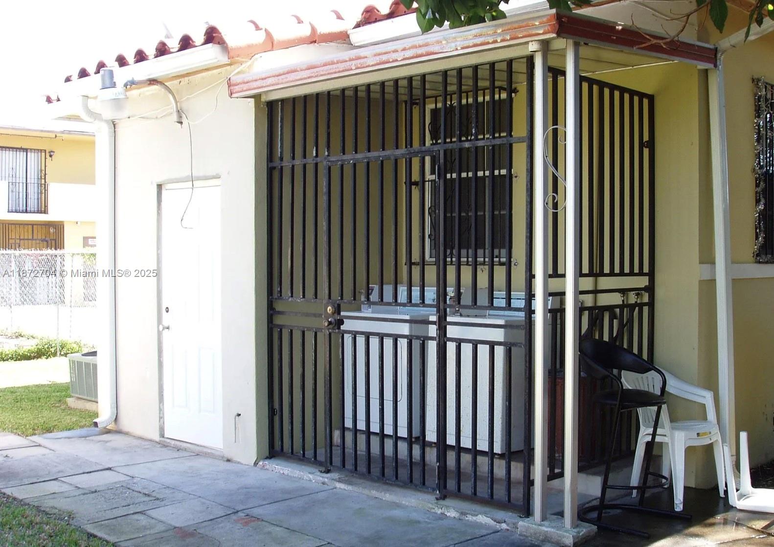 1325 Southwest 6th Street Miami, FL 33135 - Photo 4 of 5