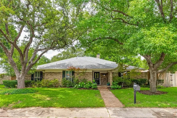 $725,000 | 6409 Norbury Drive, Dallas, TX 75248