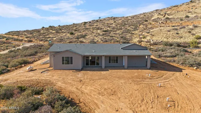 $825,000 | 635 South Grant Woods Parkway, Dewey, AZ 86327