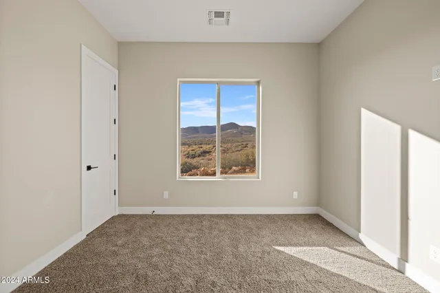 $825,000 | 635 South Grant Woods Parkway, Dewey, AZ 86327