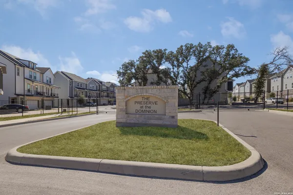 $385,000 | 21503 Sir Walter Lane, Unit 21503, San Antonio, TX 78256