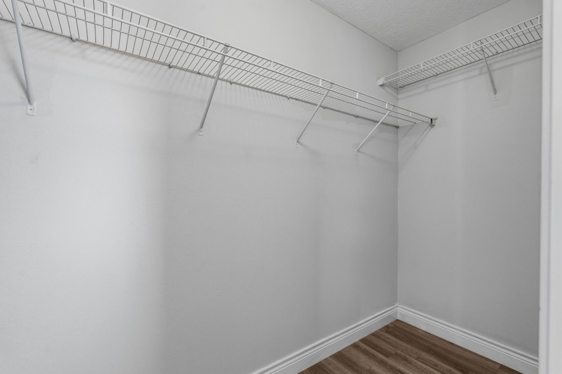 1427 Hade Falls Lane Houston, TX 77073 - Photo 21 of 31 Closet Space in the Primary Suite