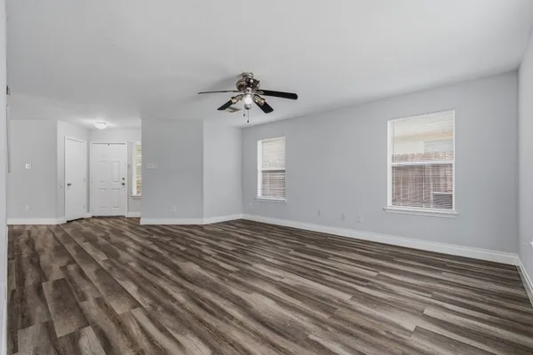 $1,895 | 1427 Hade Falls Lane, Houston, TX 77073