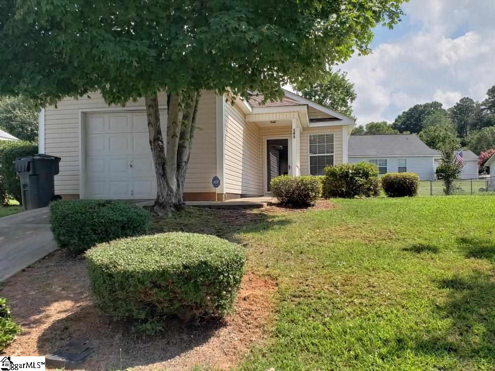 102 Hampton Ridge Drive Greer, SC 29651 - Photo 1 of 10 Gallery Image 1
