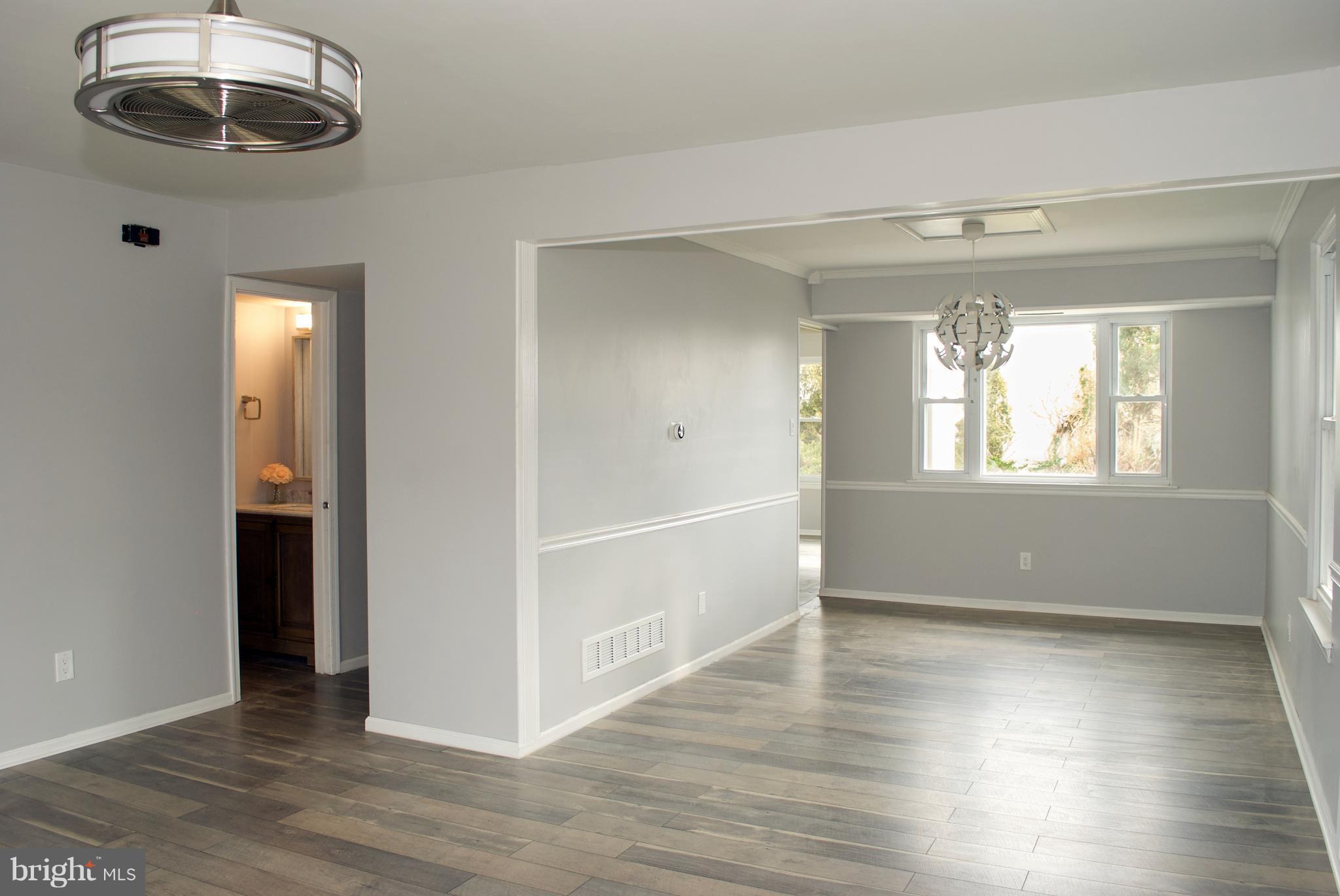 2543 Valley View Road Bensalem, PA 19020 - Photo 4 of 26 Dining Room