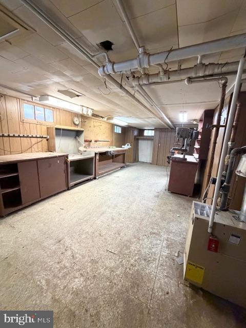 322 West Arundel Road Baltimore, MD 21225 - Photo 13 of 18 Possible workshop?