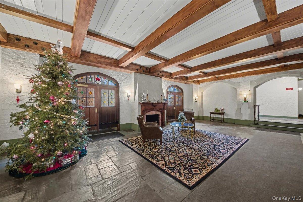 127 Garth Road, Unit 5D Scarsdale, NY 10583 - Photo 19 of 20 a view of a porch