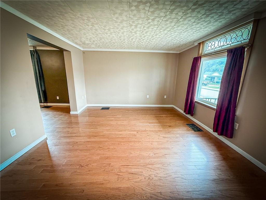 451 West Cunningham Street Butler, PA 16001 - Photo 3 of 42 Gallery Image 3