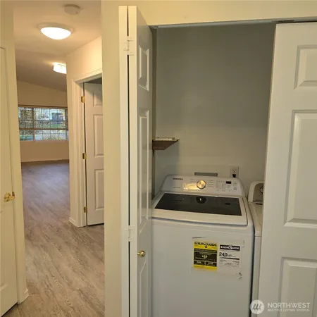 $2,100 | 818 East Washington Place, Sequim, WA 98382