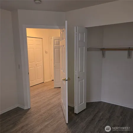 $2,100 | 818 East Washington Place, Sequim, WA 98382