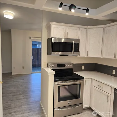 $2,100 | 818 East Washington Place, Sequim, WA 98382