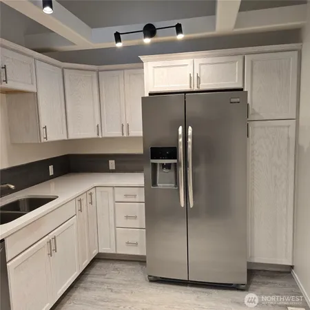 $2,100 | 818 East Washington Place, Sequim, WA 98382