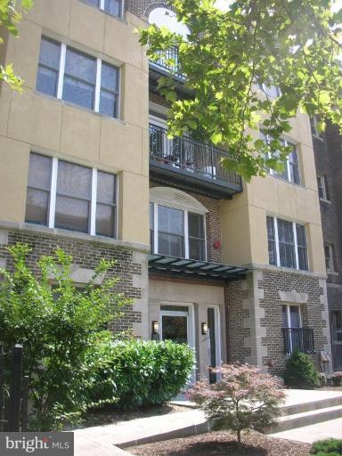 1438 Columbia Road Northwest, Unit 306 Washington, DC 20009 - Photo 1 of 15 Exterior (Main)