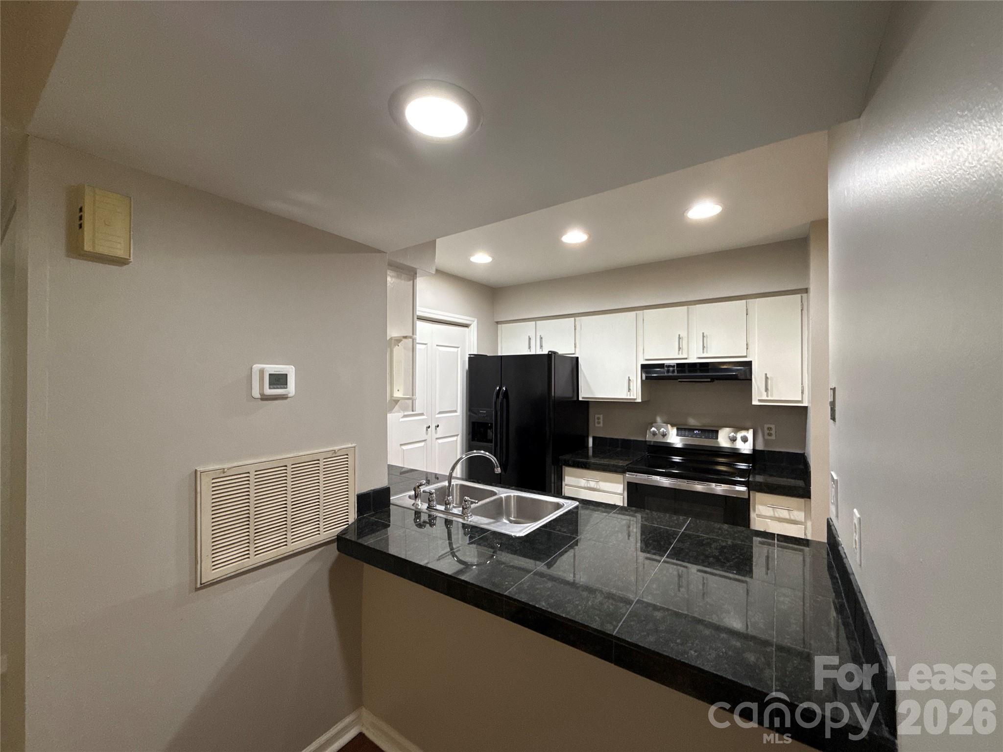 11002 Harrowfield Road Charlotte, NC 28226 - Photo 7 of 16