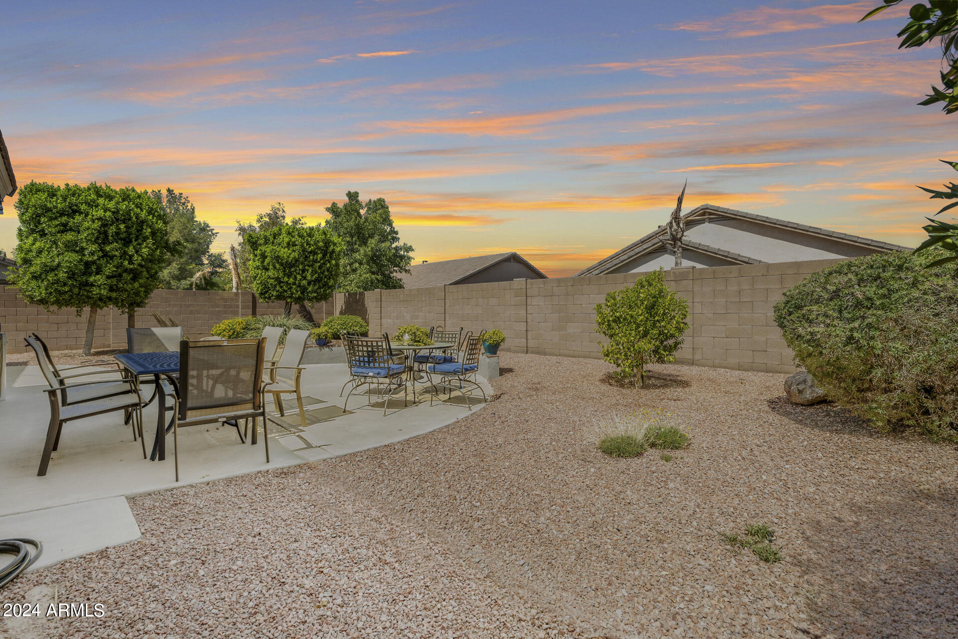 4240 East Del Rio Street Gilbert, AZ 85295 - Photo 13 of 62 1-111