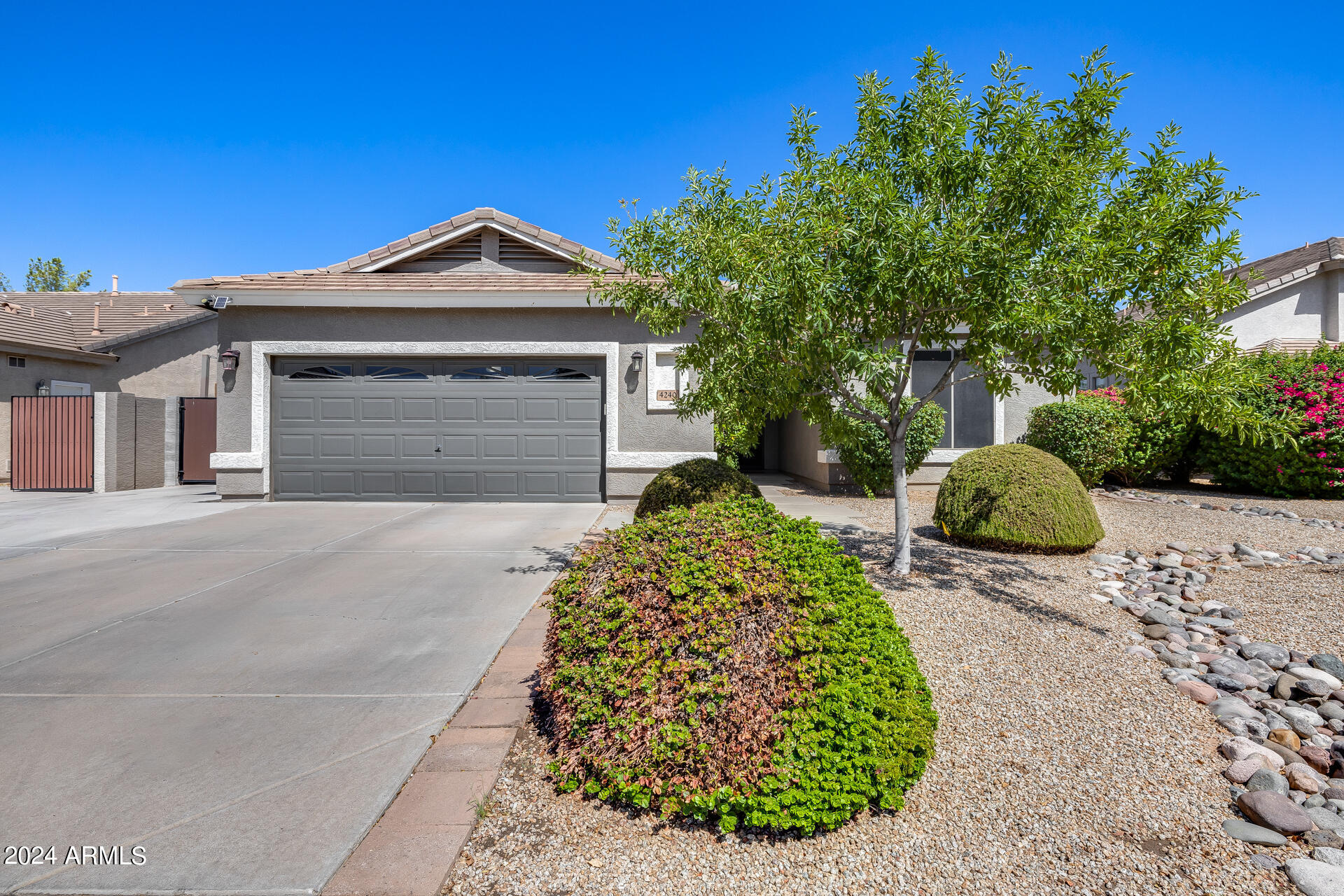 4240 East Del Rio Street Gilbert, AZ 85295 - Photo 17 of 62 2
