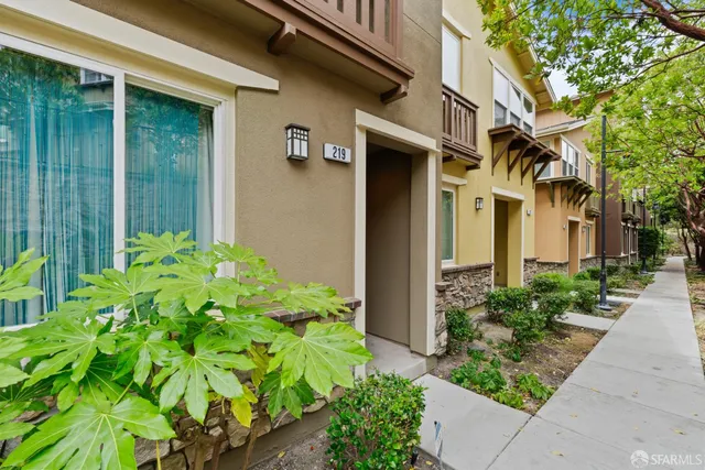 $1,090,000 | 219 East Crystal Cove Terrace, San Francisco, CA 94134
