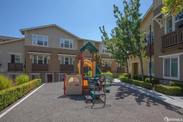 $1,090,000 | 219 East Crystal Cove Terrace, San Francisco, CA 94134