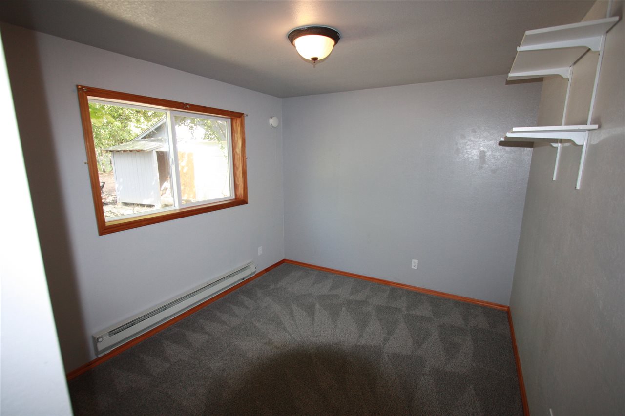 4899 Merritt Road Clayton, WA 99110 - Photo 13 of 20