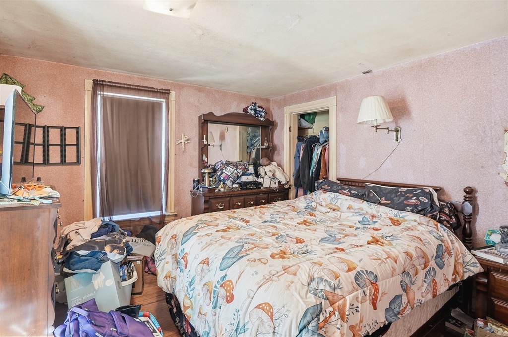 5 Russell Avenue Ashburnham, MA 01430 - Photo 13 of 26