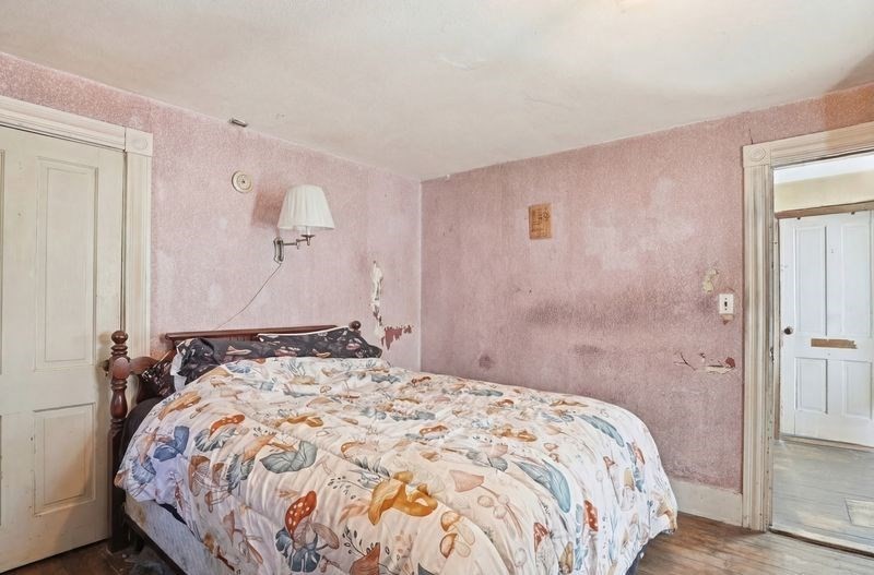 5 Russell Avenue Ashburnham, MA 01430 - Photo 15 of 26