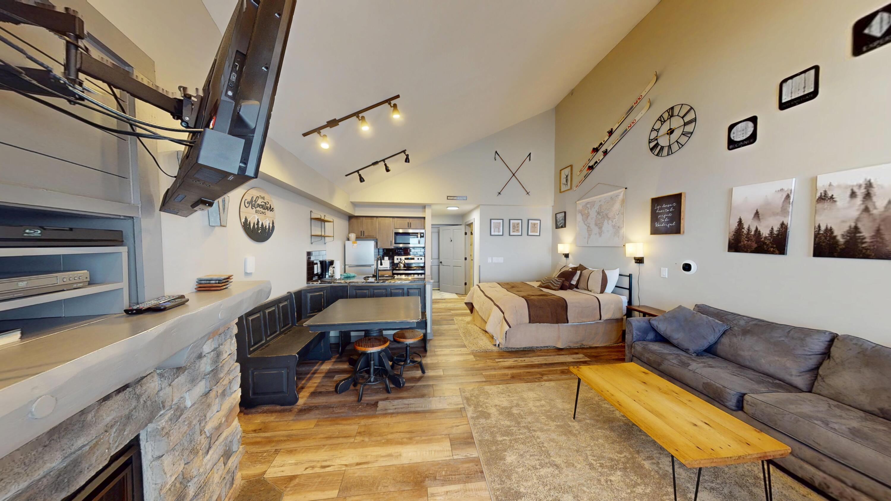 407 Rimfire Lodge Snowshoe, WV 26209 - Photo 12 of 19 Gallery Image 12