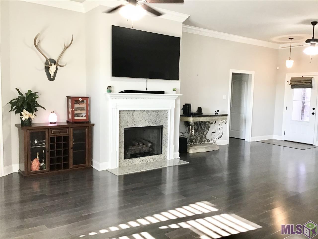 162 Chestnut Ridge Drive Gray, LA 70359 - Photo 2 of 14