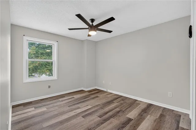 $424,000 | 21217 West 55th Terrace, Shawnee, KS 66218