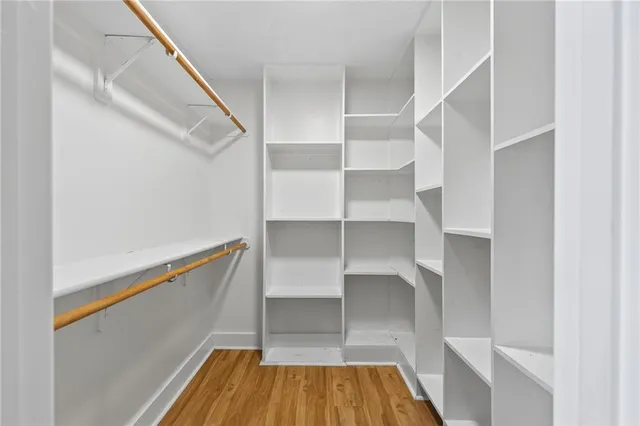 $424,000 | 21217 West 55th Terrace, Shawnee, KS 66218