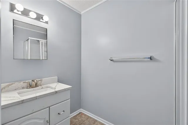 $424,000 | 21217 West 55th Terrace, Shawnee, KS 66218