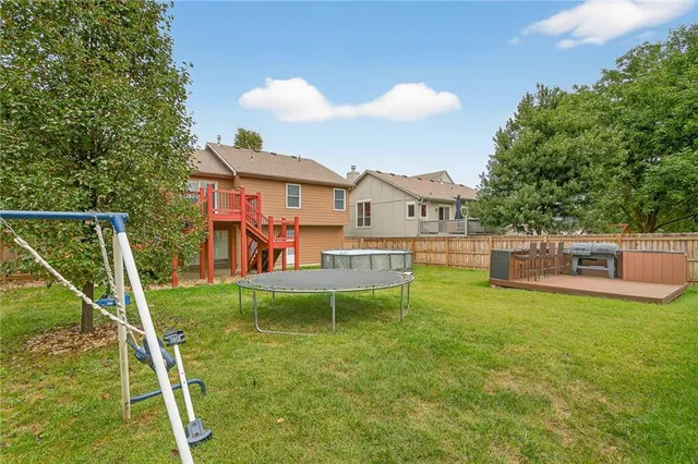 $424,000 | 21217 West 55th Terrace, Shawnee, KS 66218