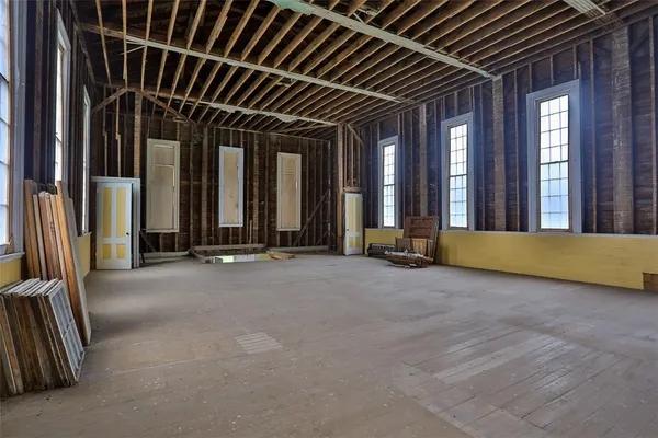 $129,900 | 3333 Fowlerville Road, York, NY 14423