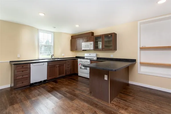 $129,900 | 3333 Fowlerville Road, York, NY 14423