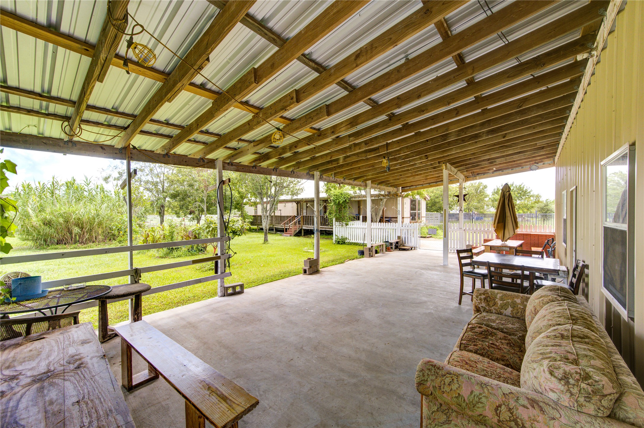 2625 Muegge Road Rosenberg, TX 77471 - Photo 2 of 28 Gallery Image 2