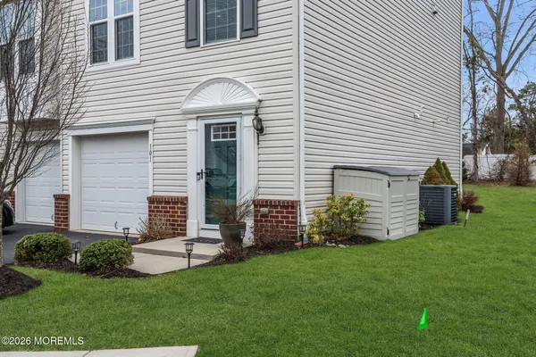 $545,000 | 101 Spirit Way, Unit 301, Brick, NJ 08723