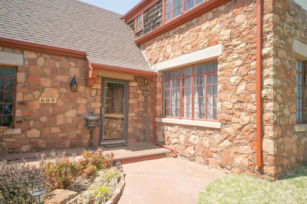 609 North 14th Street Perry, OK 73077 - Photo 4 of 36 Gallery Image 4