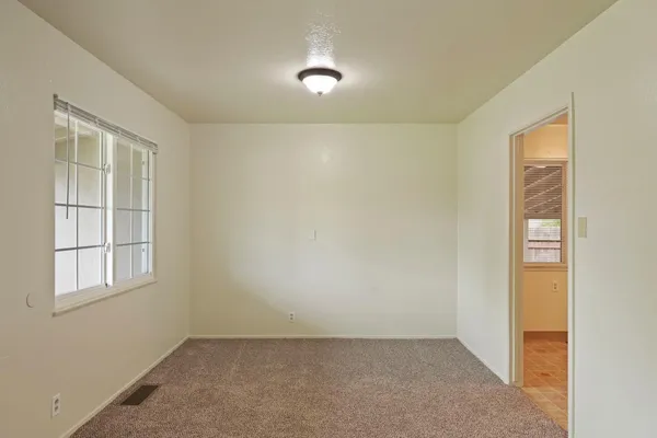 $409,950 | 1606 West Lockeford Street, Lodi, CA 95242
