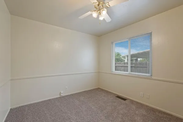 $409,950 | 1606 West Lockeford Street, Lodi, CA 95242