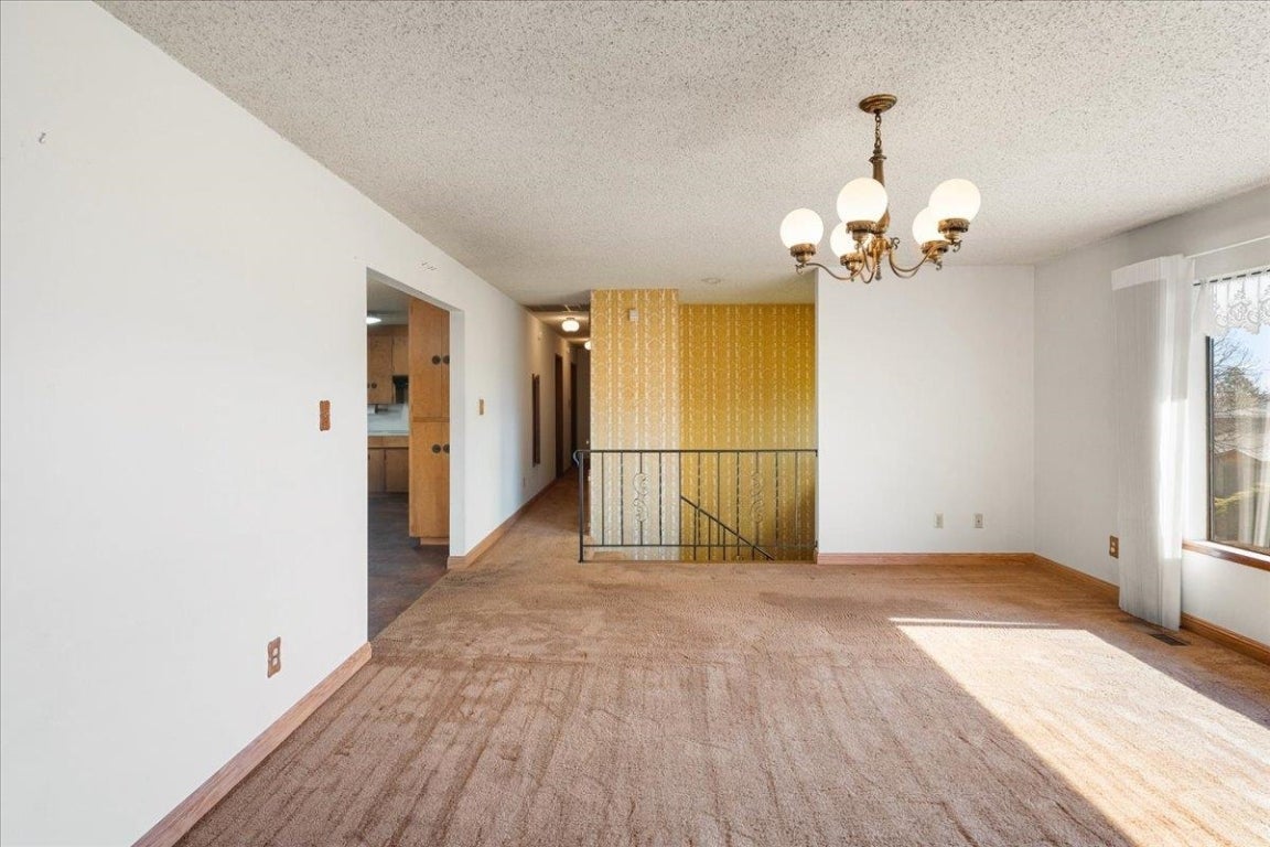 205 Humbug Road Yreka, CA 96097 - Photo 7 of 32 Gallery Image 7