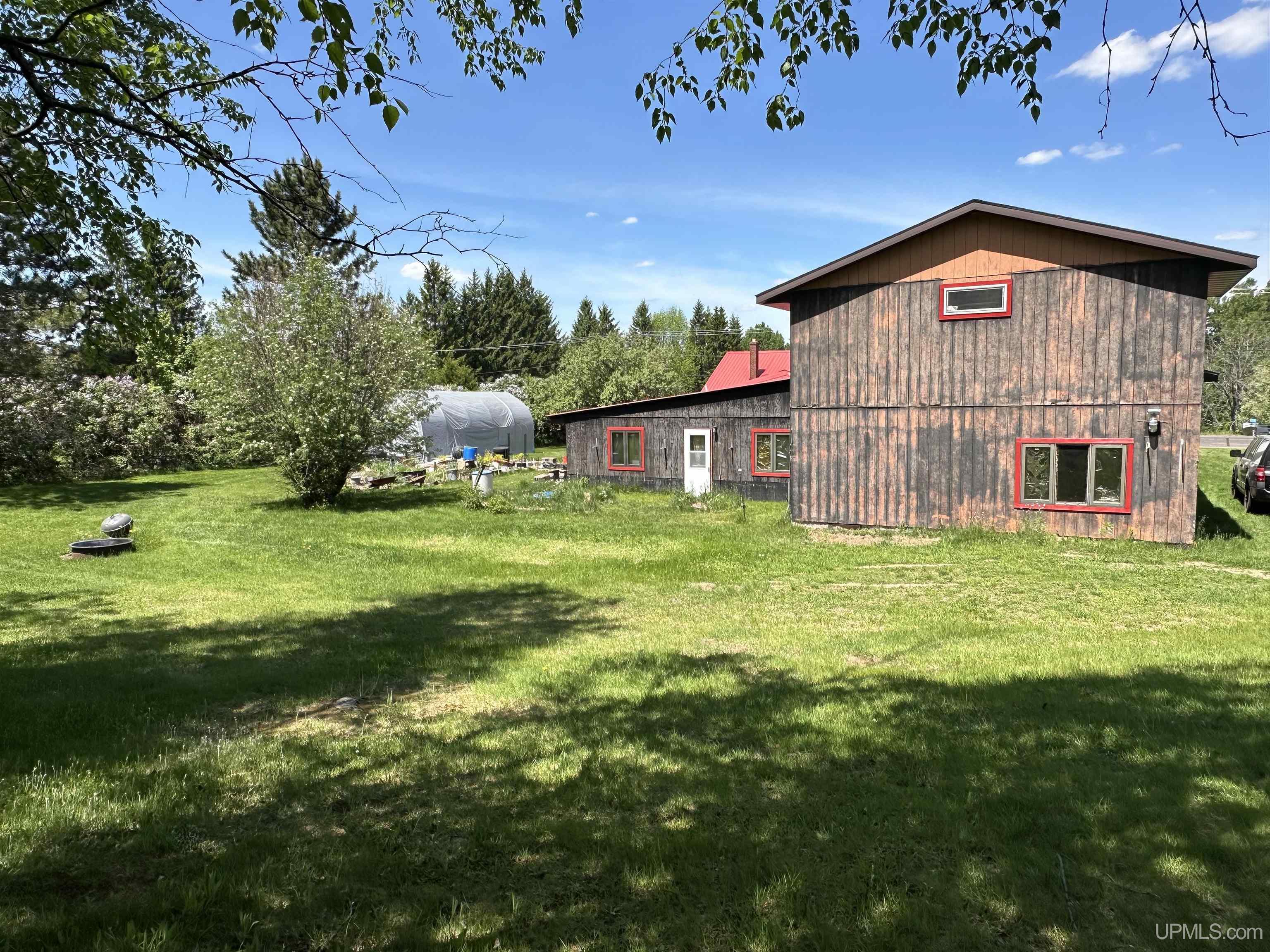 421-419 Cary Road Hurley, WI 54534 - Photo 48 of 51